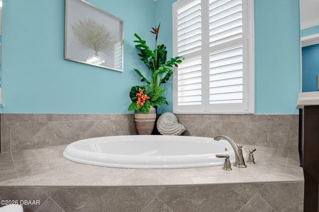 126 Coral Reef Way, Daytona Beach, FL 32124