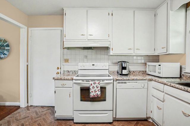 3109 Edgemont Dr, Nashville, TN 37214