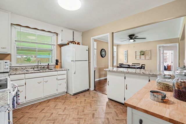 3109 Edgemont Dr, Nashville, TN 37214