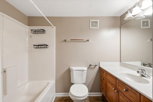 420 Elysian Fields Rd Apt E8, Nashville, TN 37211