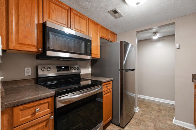 420 Elysian Fields Rd Apt E8, Nashville, TN 37211