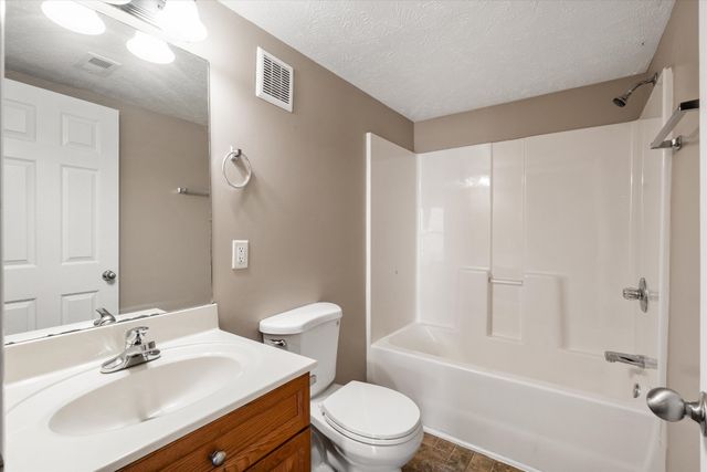 420 Elysian Fields Rd Apt E8, Nashville, TN 37211