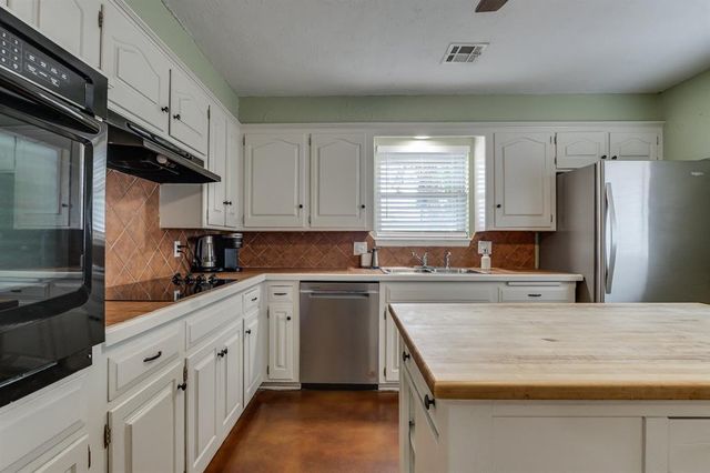 4028 NW 62nd Terrace, Oklahoma City, OK 73112