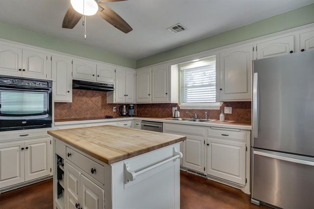 4028 NW 62nd Terrace, Oklahoma City, OK 73112