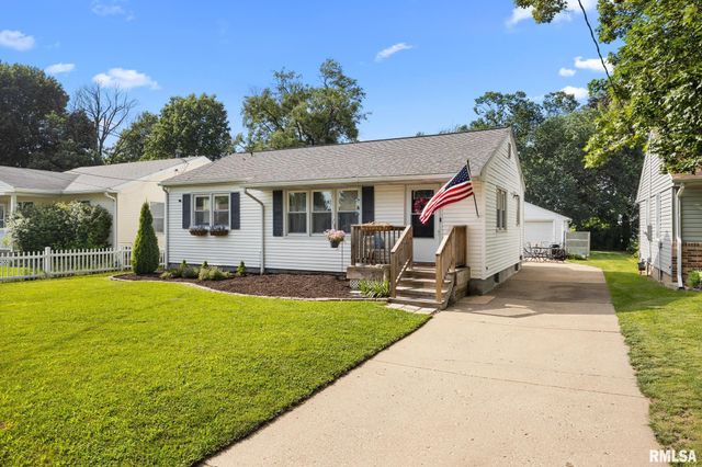 2921 W KENWOOD Avenue, West Peoria, IL 61604
