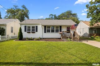2921 W KENWOOD Avenue, West Peoria, IL 61604