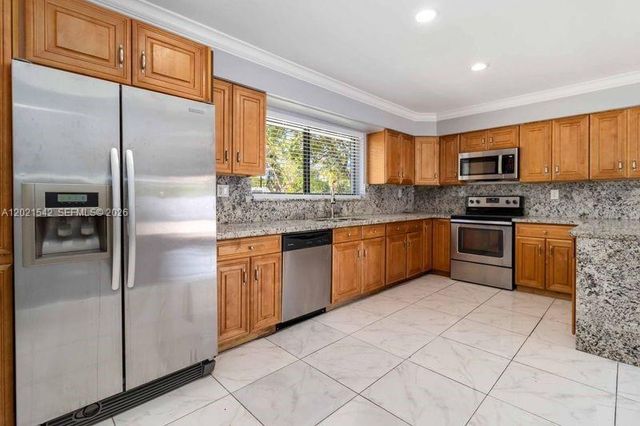 913 SW 49th Ave, Plantation, FL 33317