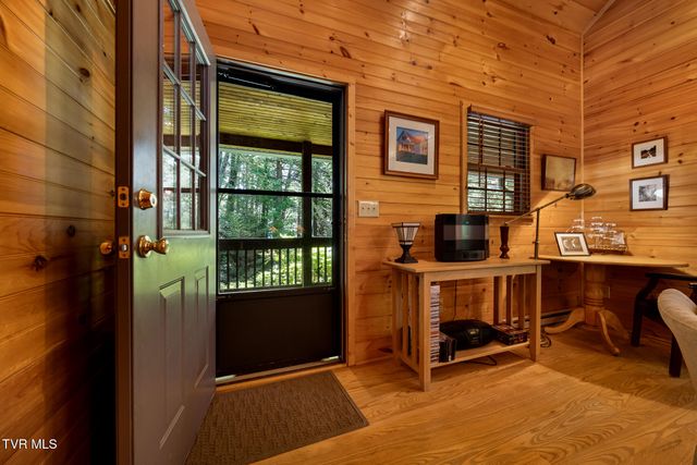 206 Ripshin Lake Road, Roan Mountain, TN 37687