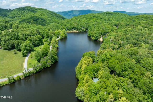 206 Ripshin Lake Road, Roan Mountain, TN 37687