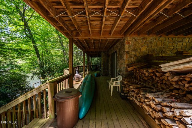 206 Ripshin Lake Road, Roan Mountain, TN 37687