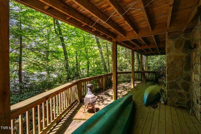 206 Ripshin Lake Road, Roan Mountain, TN 37687