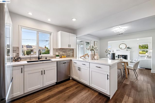 2107 Lessley Ave, Castro Valley, CA 94546