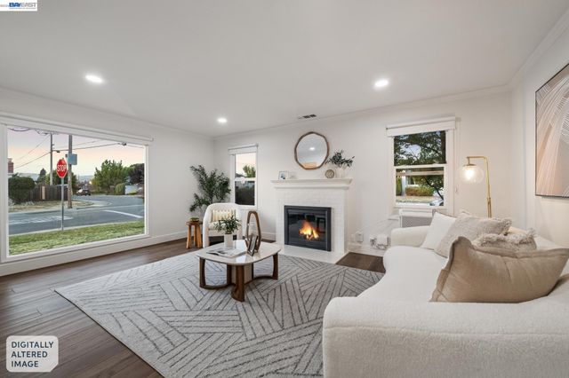 2107 Lessley Ave, Castro Valley, CA 94546
