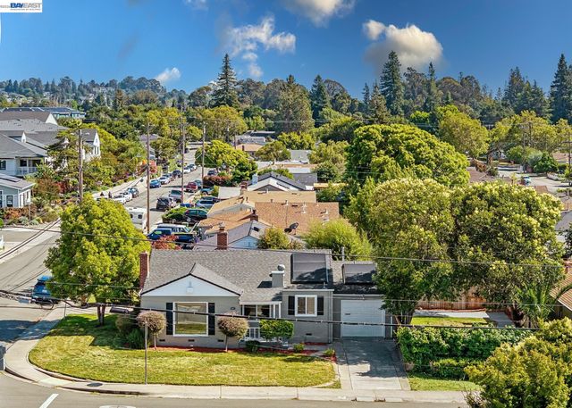 2107 Lessley Ave, Castro Valley, CA 94546