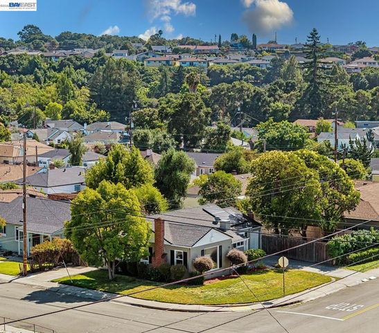 2107 Lessley Ave, Castro Valley, CA 94546