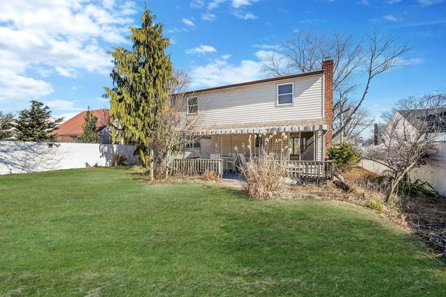 22 Jean Drive, North Babylon, NY 11703