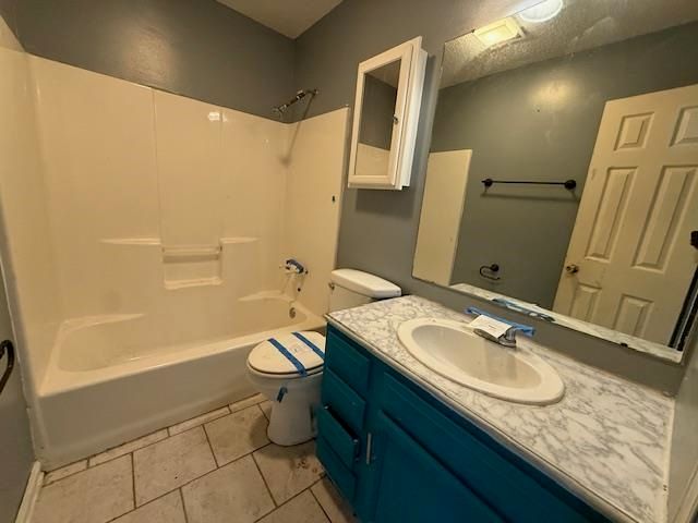 123 Wayne Ave, Houma, LA 70360