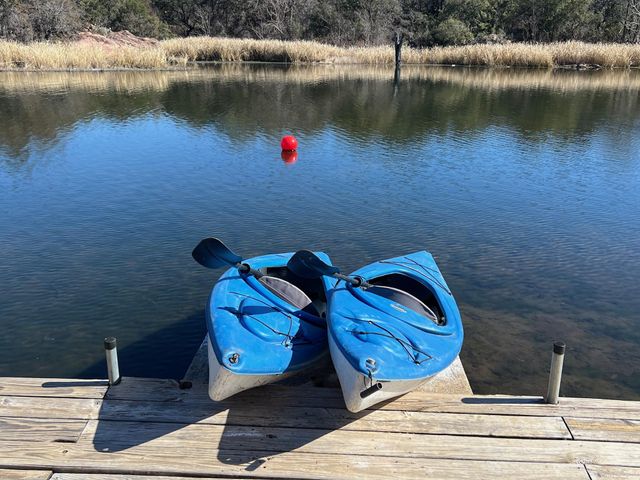 318 Clear Creek DR, Burnet, TX 78611