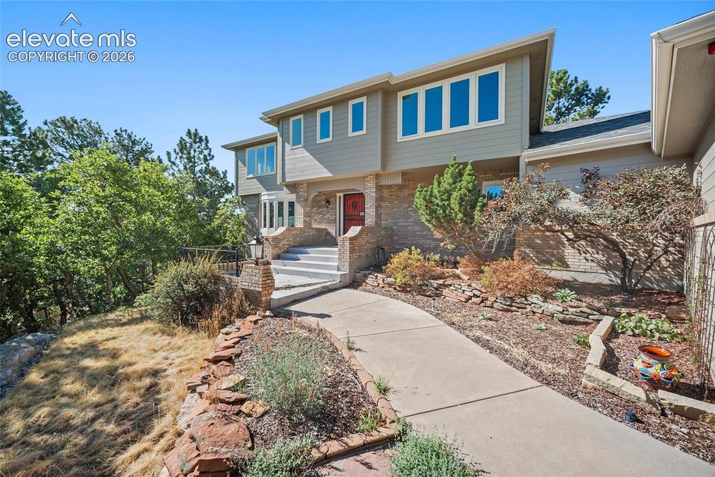 135 Grayson Court, Colorado Springs, CO 80906 — photo 3