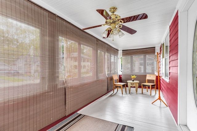 79 Marsden St, Springfield, MA 01109