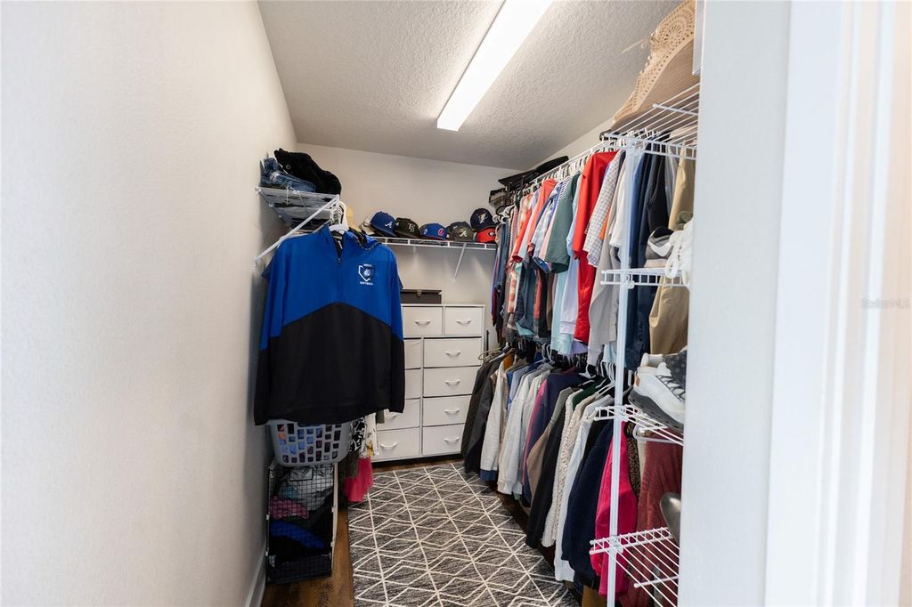 Image 25 of property listing at 9036 COUNTY ROAD 121, Wildwood, FL 34785