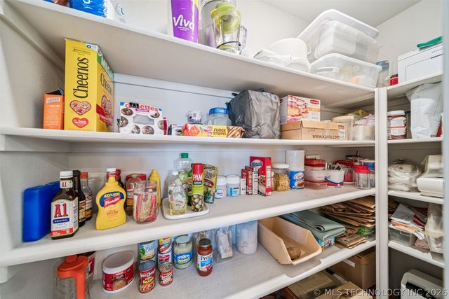 1671 E 140th Street, Glenpool, OK 74033