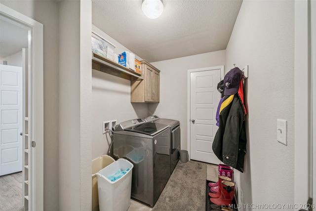 1671 E 140th Street, Glenpool, OK 74033