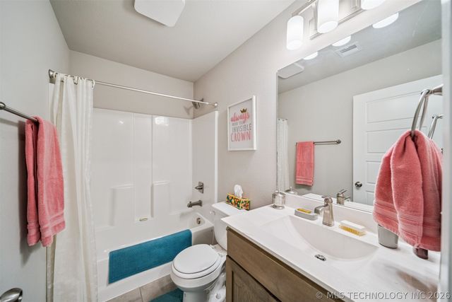 1671 E 140th Street, Glenpool, OK 74033