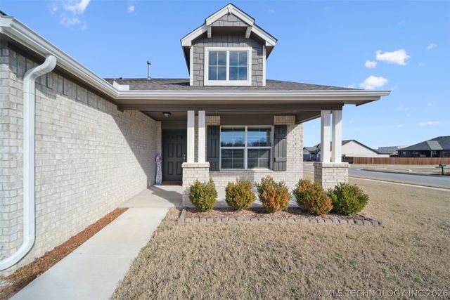 1671 E 140th Street, Glenpool, OK 74033