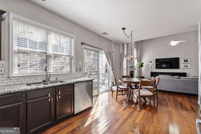 2511 Alvecot Circle SE, Atlanta, GA 30339