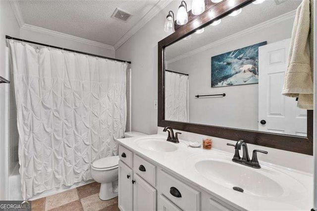 2511 Alvecot Circle SE, Atlanta, GA 30339