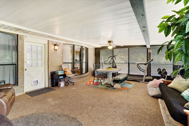 110 Bois D Arc Street, Tom Bean, TX 75491
