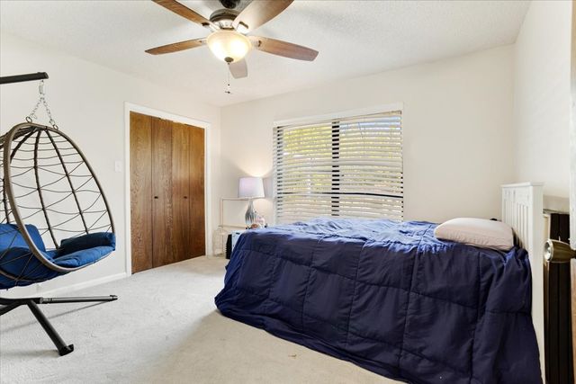 110 Bois D Arc Street, Tom Bean, TX 75491