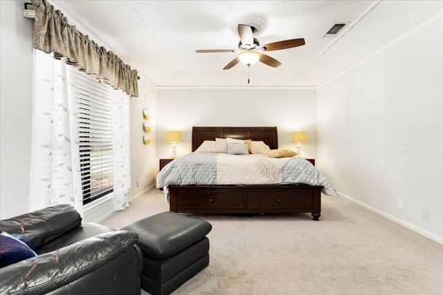 110 Bois D Arc Street, Tom Bean, TX 75491