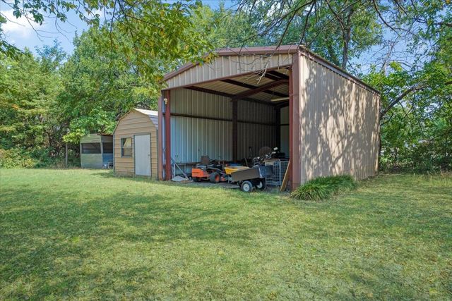 110 Bois D Arc Street, Tom Bean, TX 75491