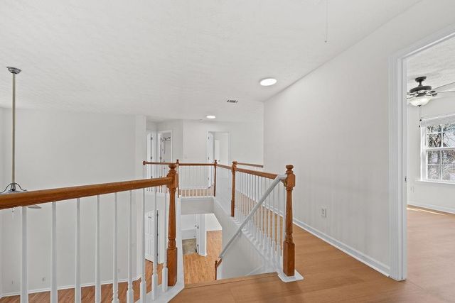 670 Roxford Ln, Buford, GA 30518