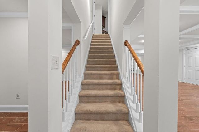 670 Roxford Ln, Buford, GA 30518