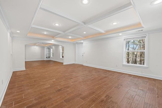 670 Roxford Ln, Buford, GA 30518