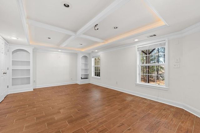 670 Roxford Ln, Buford, GA 30518