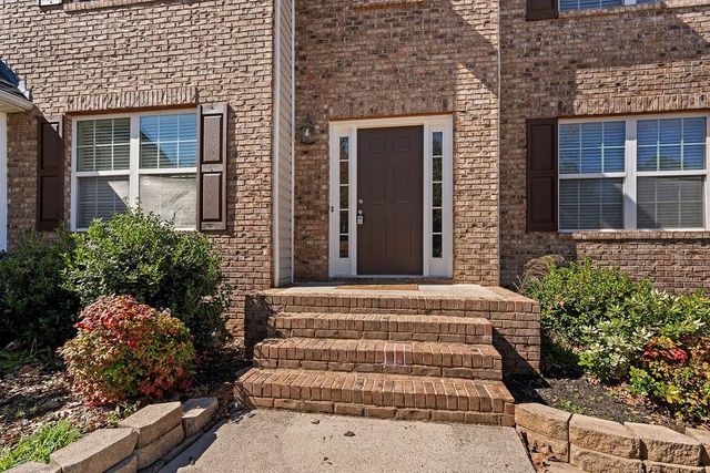 670 Roxford Ln, Buford, GA 30518