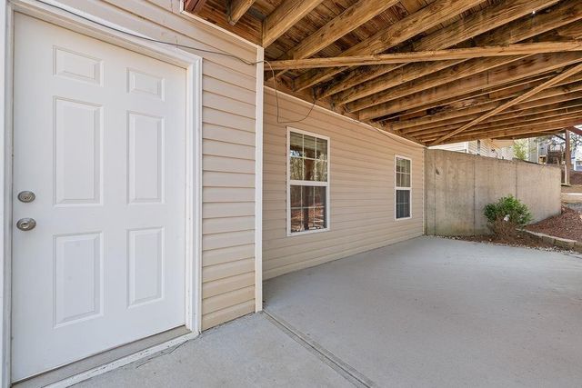 670 Roxford Ln, Buford, GA 30518