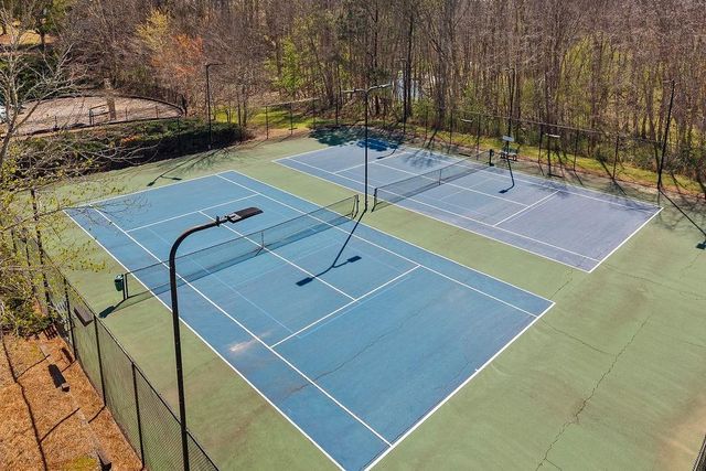 670 Roxford Ln, Buford, GA 30518