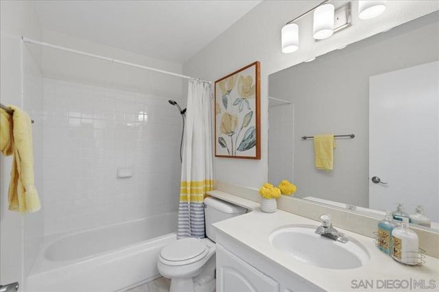 6733 Hyacinth, Carlsbad, CA 92011