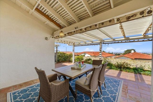 6733 Hyacinth, Carlsbad, CA 92011