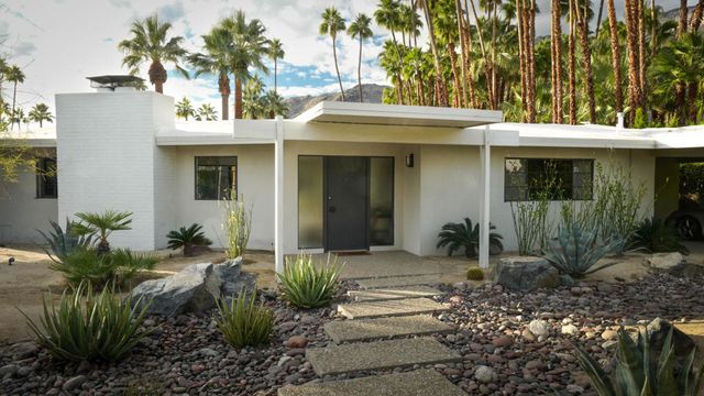 547 Camino Del Sur, Palm Springs, CA 92262