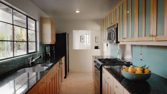 547 Camino Del Sur, Palm Springs, CA 92262