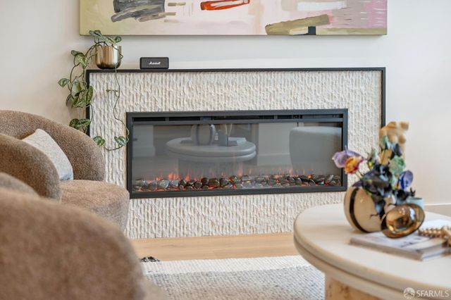 382 Lisbon Street, San Francisco, CA 94112