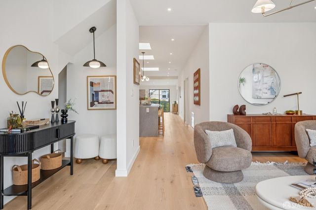 382 Lisbon Street, San Francisco, CA 94112