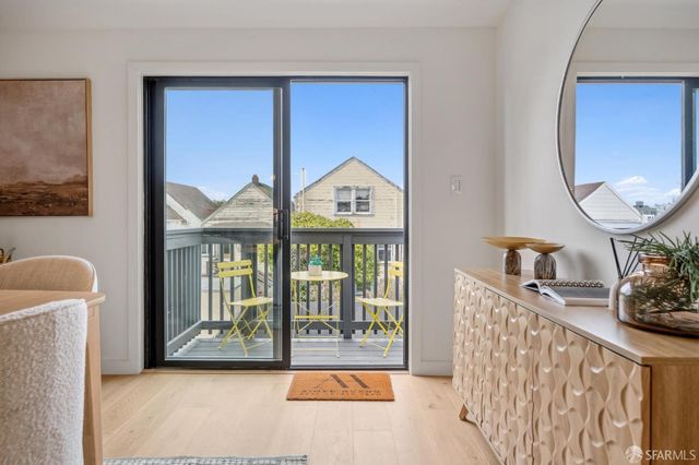 382 Lisbon Street, San Francisco, CA 94112