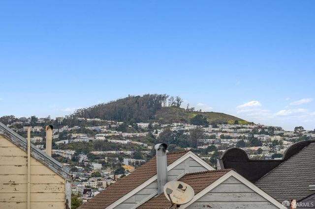 382 Lisbon Street, San Francisco, CA 94112